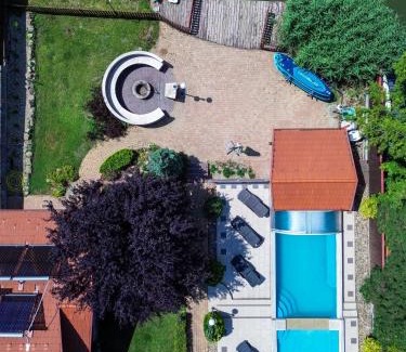 Bekesszentandras Villa | Álomkert Vendégház