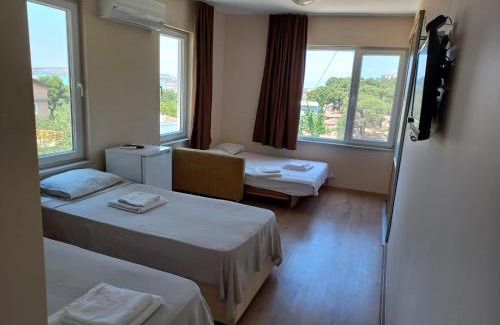 Ayvalik Haus | Çamlaraltıpansiyon