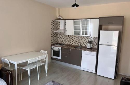 Dalyan Mahallesi Wohnung | Çeşme'de denize yakın, bahçeli ev