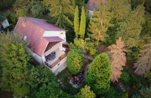 Nograd Haus | Égig Érő Fa Vendégház