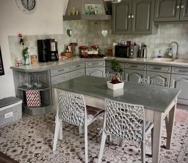 Ornans Wohnung | Ô Nid Douillet