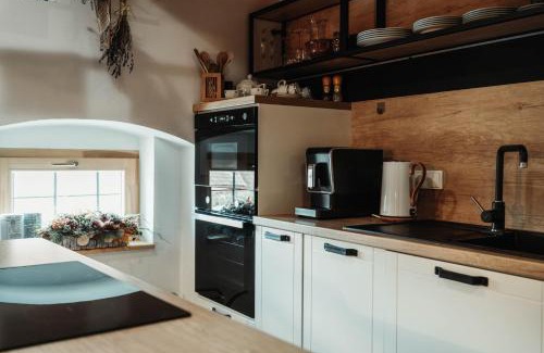 Smizany Wohnung | ČÁKYHO KÚRIA - mezonetový apartmán s krbom a saunami
