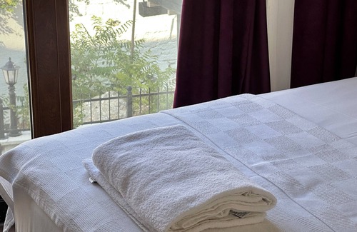 Ayvalik City Center Hotel | Şirin Garden Ayvalık