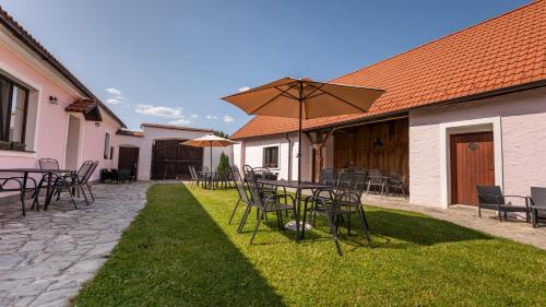 Hamr Wohnung | Škorničkův statek
