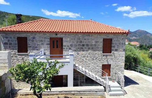 Sampatiki Haus | Κατοικία Πανόραμα, Πραγματευτή Λεωνιδίου, Τ.Κ.22300