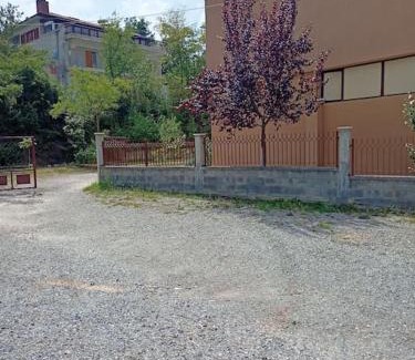 Kozani Wohnung | Στούντιο κοντά στο Πανεπιστήμιο, περιοχή κόμβος ΤΕΙ