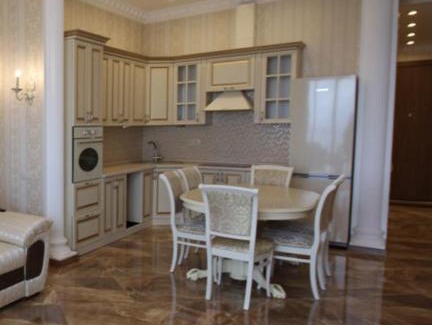 Bytkha Wohnung | Актер Гэлакси