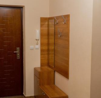 Tryavna Wohnung | Апартамент Езерото
