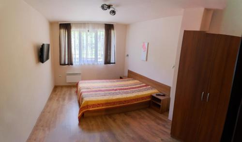 Tryavna Wohnung | Апартамент Езерото