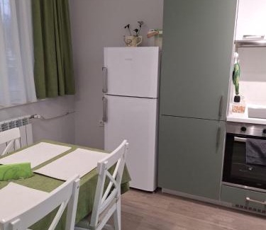 Vratsa Wohnung | Апартамент Квадратчето