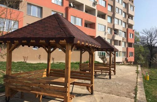 Tryavna Wohnung | Апартамент Панорама Трявна - кът за отдих, въздухолечение и почивка