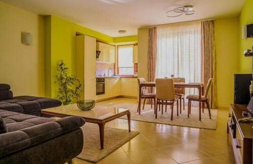 Sandanski Wohnung | Апартамент Пирин Apartment Pirin