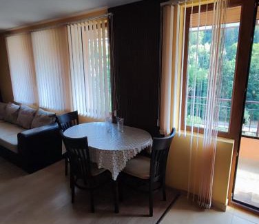 Smolyan Wohnung | Апартамент Родопи