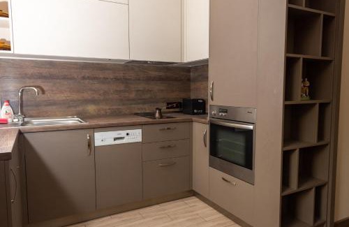 Gabrovo Wohnung | Апартамент ФЕЯ - топ център, безплатно паркомясто