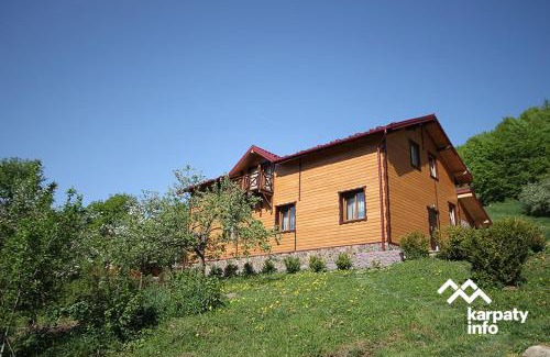 Plavya Haus | Буковий гай & ЧАН