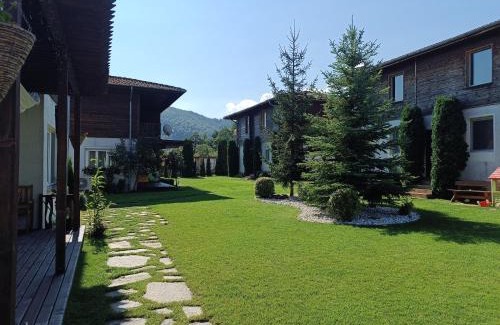 Maritsa Haus | Вила Ибър село Радуил