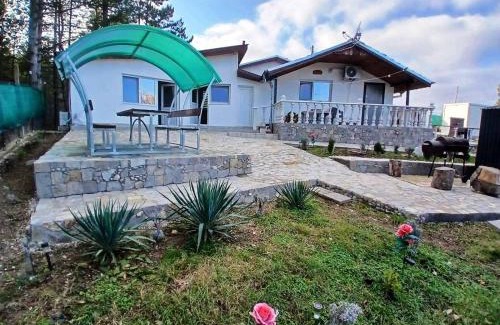 Dalgopo Haus | Вила Мони-зона релакс
