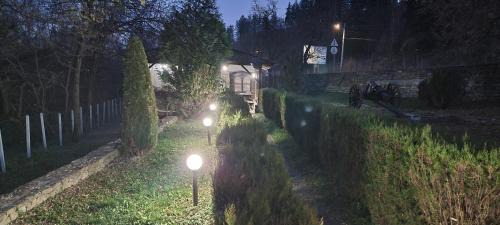 Apriltsi Haus | Вила ХВОЙНА