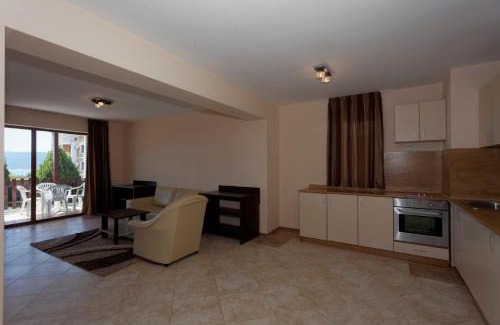 Byala Haus | Вили Vemara club