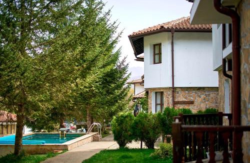 Troyan Haus | Вълеви Къщи