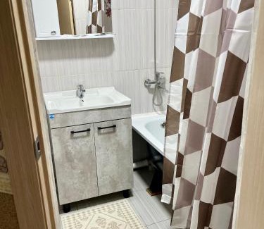 Atyrau Wohnung | Гумарова 88
