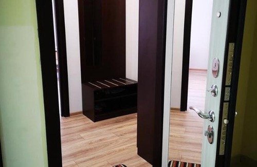 Vesyoloe Wohnung | Двухкомнатные апартаменты с кухней Имеретинская бухта