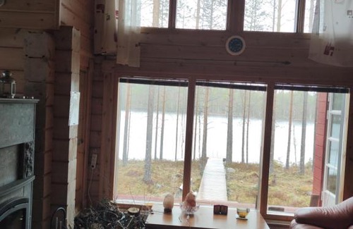 Kaavi Wohnung | Дом на полуострове с лодкой и велосипедом)