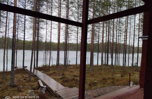 Kaavi Wohnung | Дом на полуострове с лодкой и велосипедом)