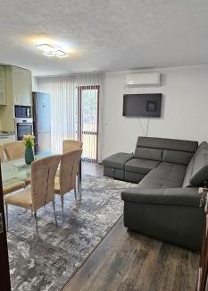 Sandanski Wohnung | Д и В 3 - D & V 3 Apartment