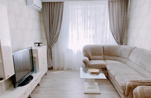 Krasnodar Wohnung | Квартира на Сормовской 208, Аэропорт, М4