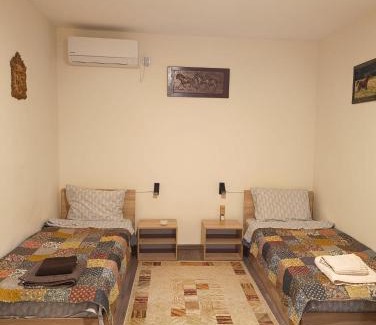 Gulyantsi Haus | Конна база Ескус Хорсес