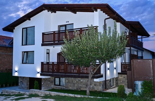 Dobrinishte Haus | Къща Александра 2