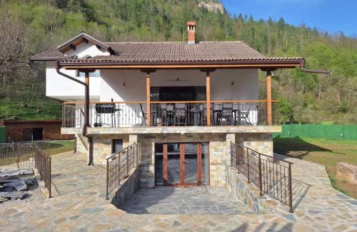 Ribaritsa Haus | Къща за гости Брязово