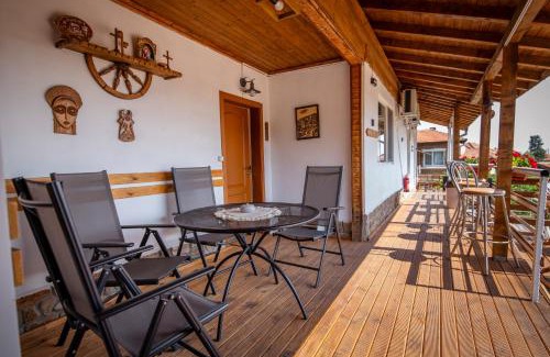 Septemvri Haus | Къща за гости ЕМА