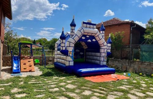 Petrevene Haus | Къща за гости Куклите Петревене