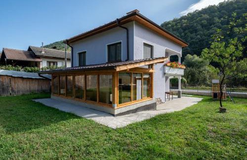 Divchovoto Haus | Къща за гости Остриля