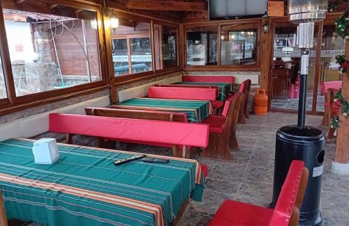 Slivek Haus | Къща за гости "Там край реката "