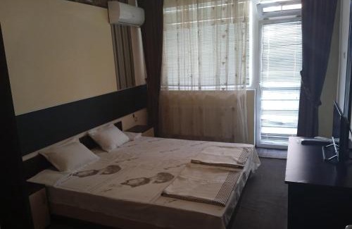 Primorsko Wohnung | Къща за гости