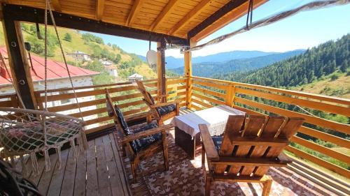 Kazanlak Haus | Къща Сливови