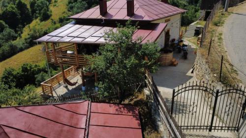 Kazanlak Haus | Къща Сливови