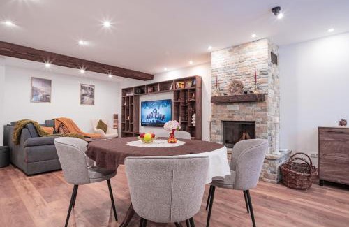 Kalofer Haus | Лиловата Къща