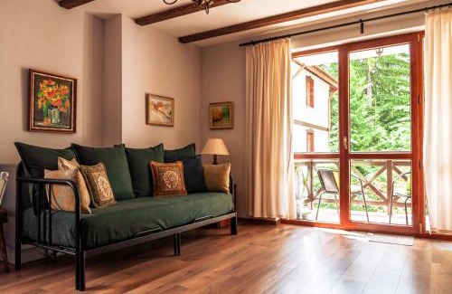 Smolyan Wohnung | "Моето Любимо Място", Смолянски езера - "My Favorite Place", Smolyan lakes