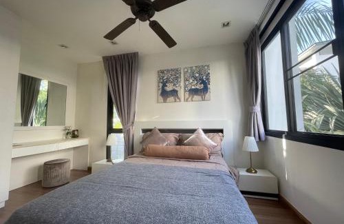 Old Phuket Town Villa | Нескучный таунхаус в Лагуне