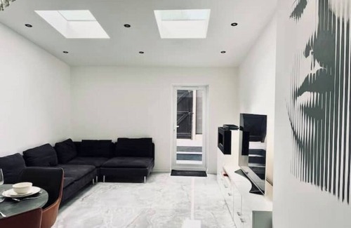 Cheetham Hill Haus | Нирвана...