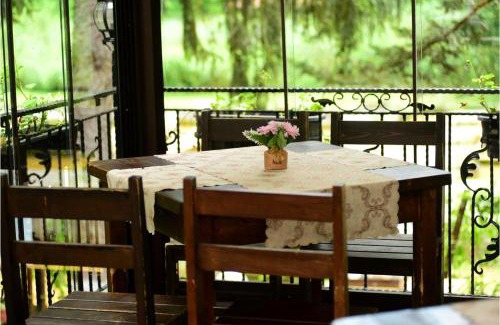 Malko Tarnovo Hotel | РИБАРНИКЪ