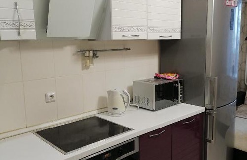 Tyumen Wohnung | Самарцева дом 3
