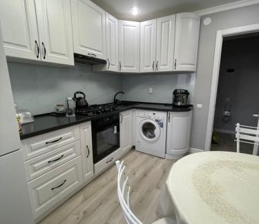 Uralsk Wohnung | Светлая 3-х комнатная квартира