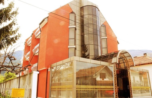 Sapareva Banya Hotel | Семеен хотел Виа Лакус