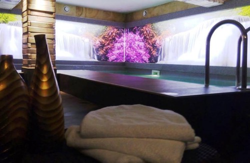 Sapareva Banya Hotel | Семеен хотел Виа Лакус