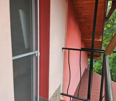 Tryavna Haus | Стаи до реката